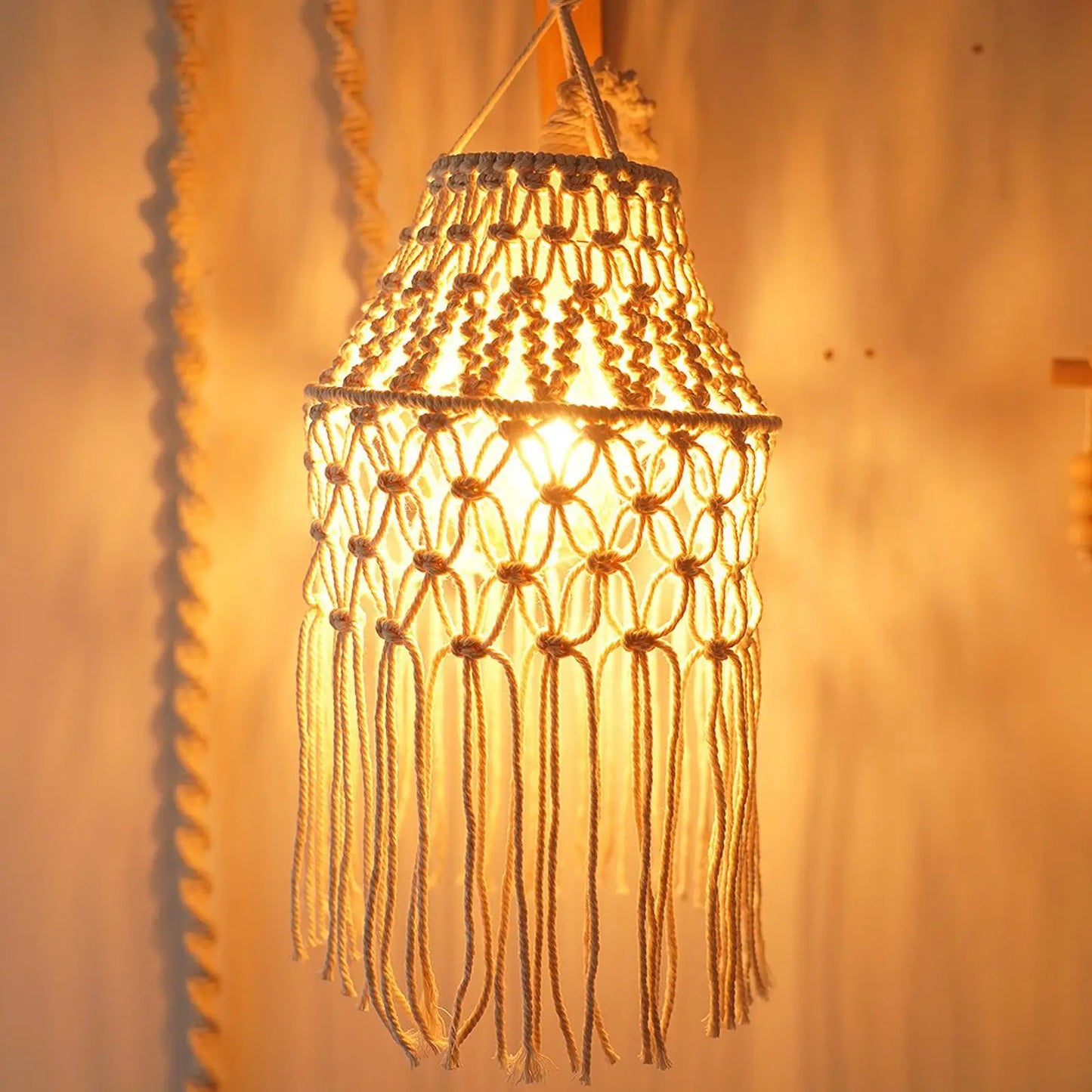 lustre macrame