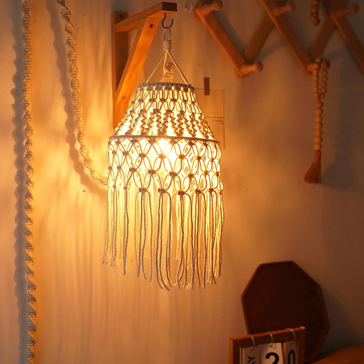 lustre macrame